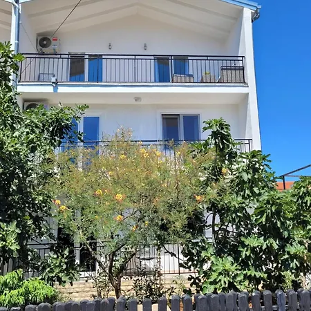 Apartment N&m