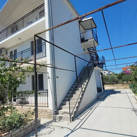 Apartment N&m Vodice