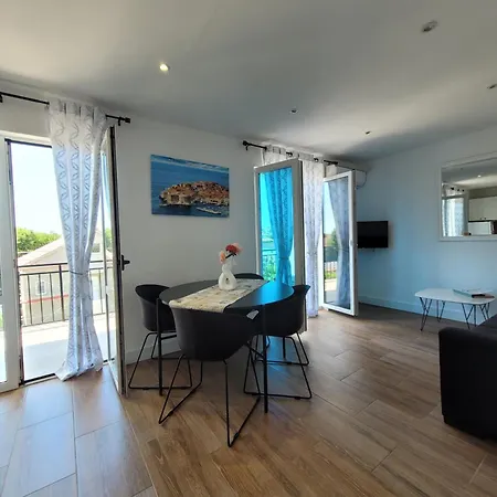 Apartment N&m Vodice