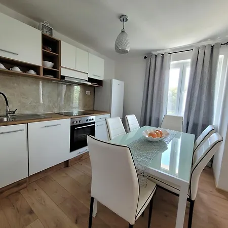 Apartman N&m Vodice