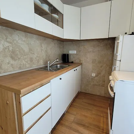 Apartman N&m *