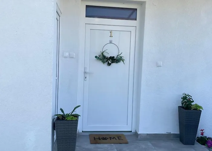 Apartment N&m Vodice